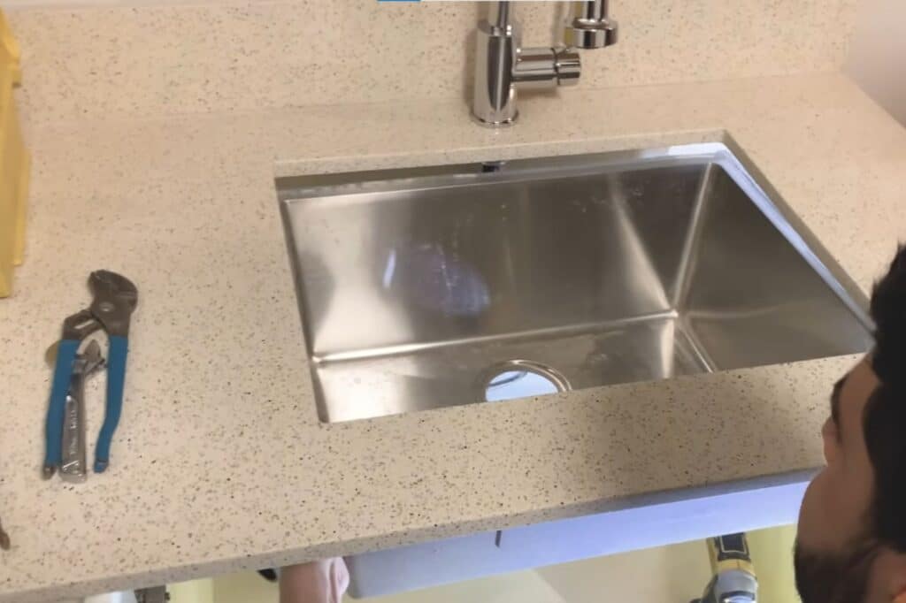 Best Kitchen sink installation plumbing services in dubai