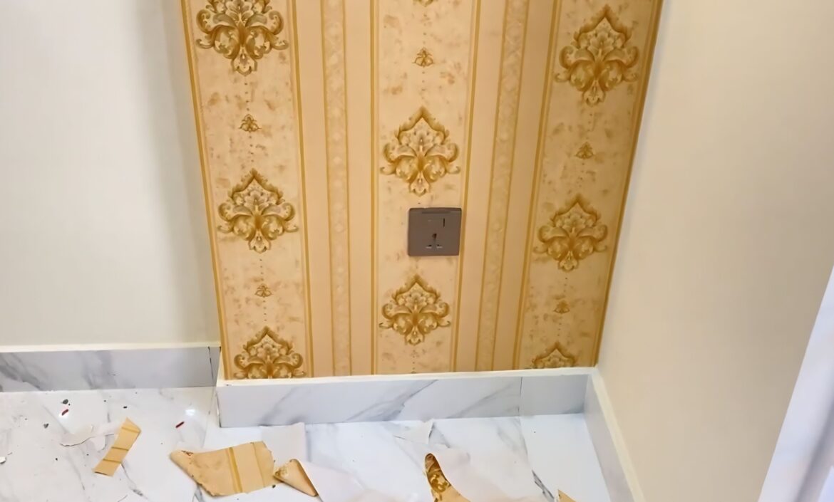 wallpaper fixing services
